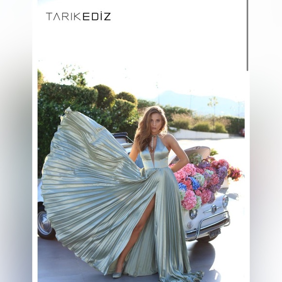 Tarik Ediz Dresses & Skirts - Tarik Ediz Sage Pleated Prom Dress